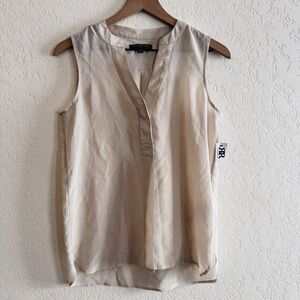 Banana Republic | Silk Beige Sleeveless V-Neck Blouse